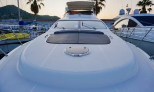 Motoryat-Azimut-68-Evolution-7-850x510-1