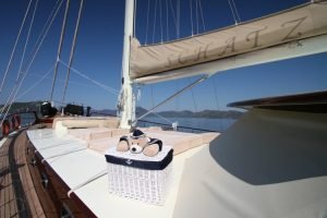 Mein-Schatz-27-mt-5-Cabin-Luxury-Gulet-Bodrum-11-750x500