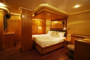 Mein-Schatz-27-mt-5-Cabin-Luxury-Gulet-Bodrum-20-750x500