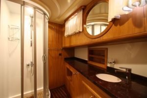 Mein-Schatz-27-mt-5-Cabin-Luxury-Gulet-Bodrum-22-750x500