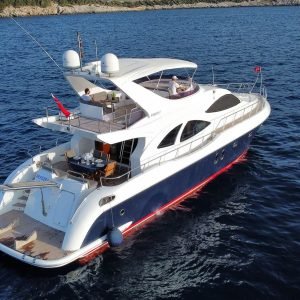 Yacht – 82