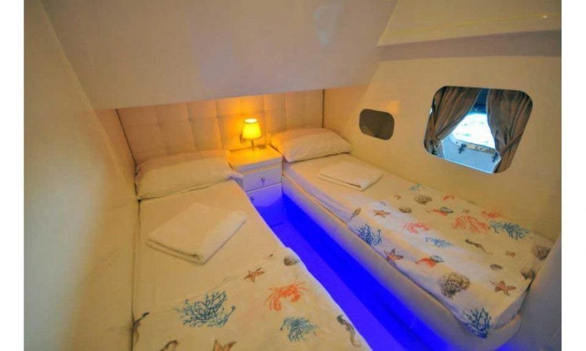 Aren-Yachting-Aren-MB-300-20-850×510-1