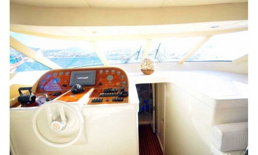 Aren-Yachting-Aren-MB-300-4-850×510-1
