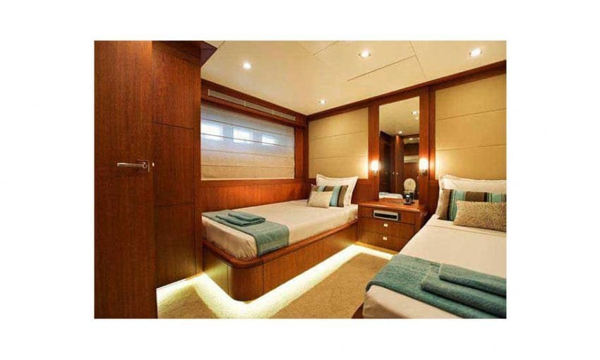 Aren-Yachting-Aren-MB-407-13-850×510-1