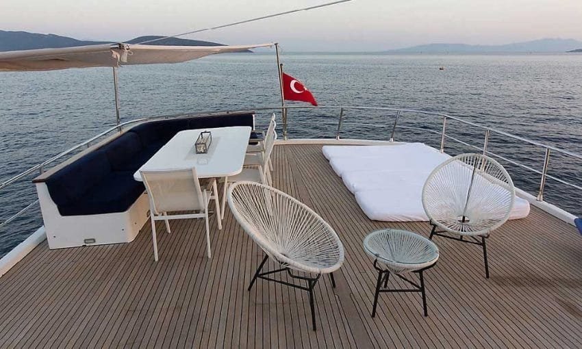 Aren-Yachting-Aren-MB-409-10-850×510-1