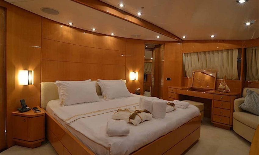 Aren-Yachting-Aren-MB-412-11-850×510-1