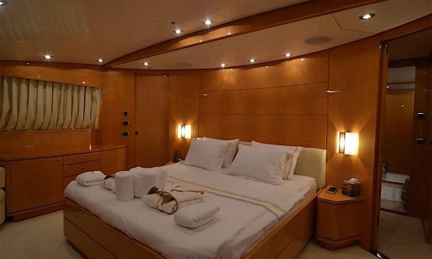 Aren-Yachting-Aren-MB-412-12-850×510-1