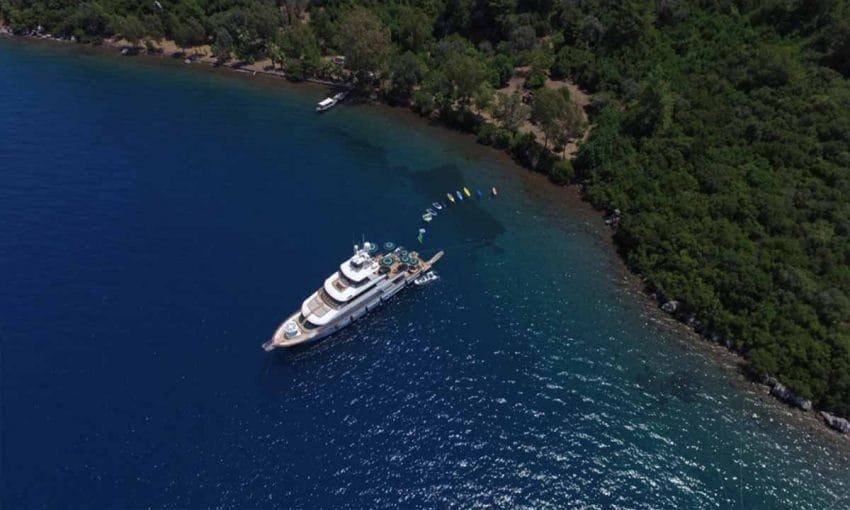 Aren-Yachting-Motor-Yacht-Forty-Love-22-850×510-1