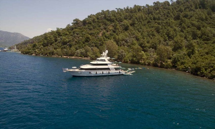 Aren-Yachting-Motor-Yacht-Forty-Love-25-850×510-1