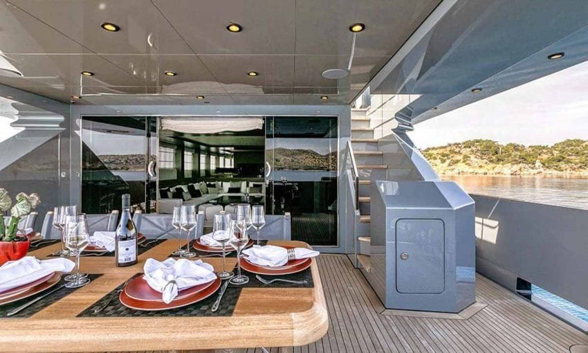 Aren-Yachting-Motor-Yacht-Mado-14-850×510-1