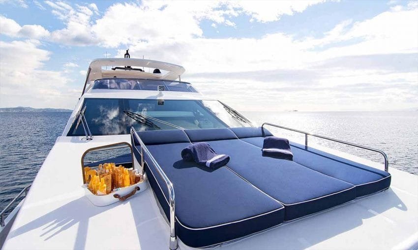 Aren-Yachting-Motor-Yacht-Memories-Too-13-850×510-1