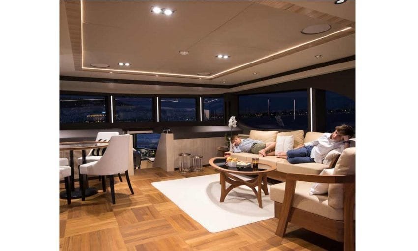 Aren-Yachting-Motor-Yacht-Mia-7-850×510-1