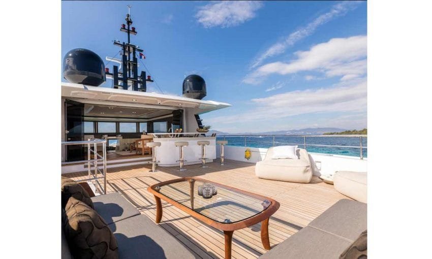 Aren-Yachting-Motor-Yacht-Mia-8-850×510-1