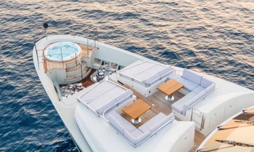 Aren-Yachting-Motor-Yacht-Takara-One-1-850×510-1