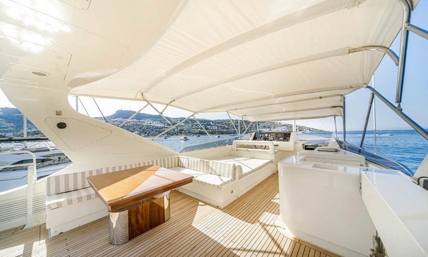 Aren-Yachting-Motoryacht-Sanref-Falcon-115-11-850×510-1