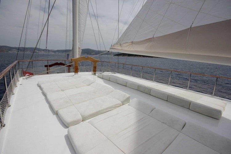 BB-Gulet-28-750×500-1 (1)