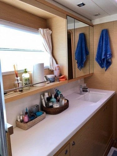 Catamaran-Yacht-Charter-Bodrum-Turkey-Lagoon-450-14-375×500-1