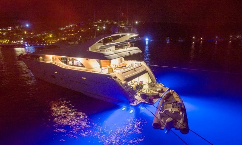 High-Level-Motoryact-Aren-Yachting-10-850×510-1