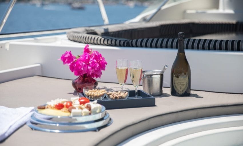 High-Level-Motoryact-Aren-Yachting-6-850×510-1
