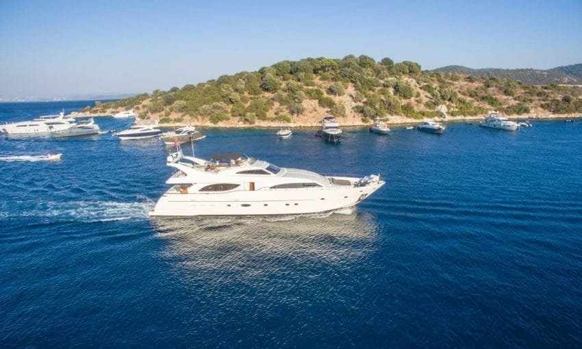 High-Level-Motoryact-Aren-Yachting-9-850×510-1
