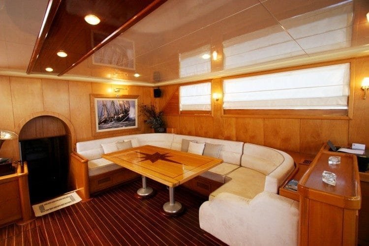 Mein-Schatz-27-mt-5-Cabin-Luxury-Gulet-Bodrum-12-750×500-1