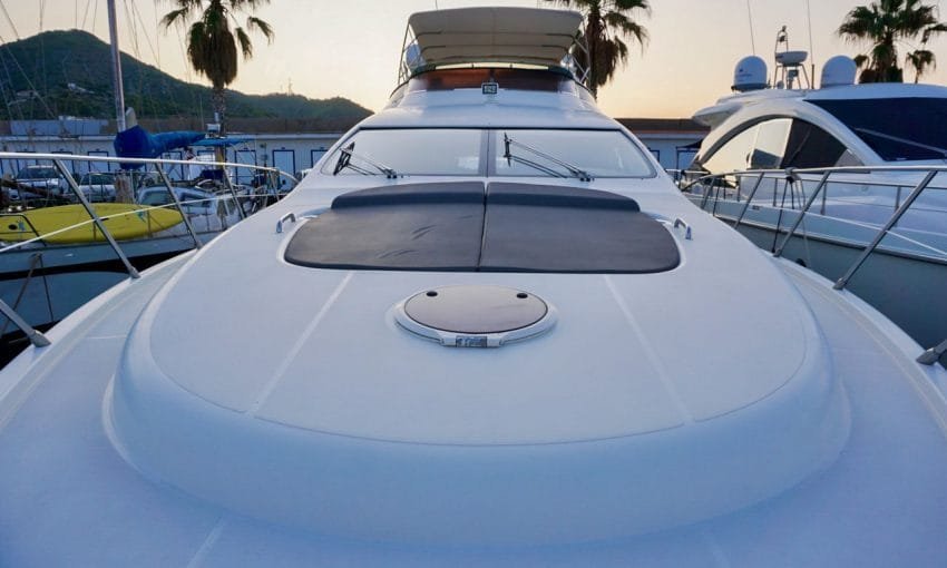 Motoryat-Azimut-68-Evolution-7-850×510-1