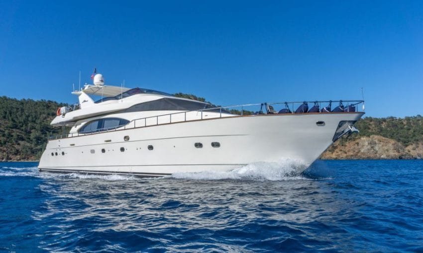 stoli-azimut-85-motor-yacht-master-1024-576-850×510-1 – Kopya